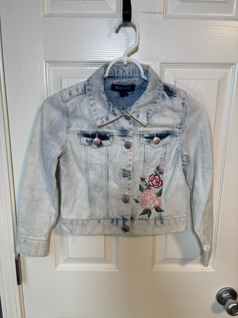Blue Spice light blue denim jacket with embroidered rose design, size youth L